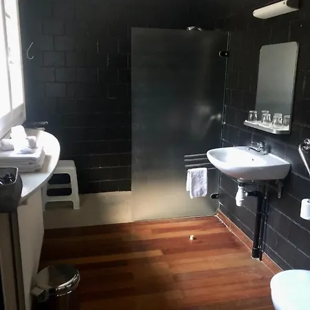 Maison D'hoursentut 2*