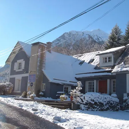 Maison D'hoursentut 2*