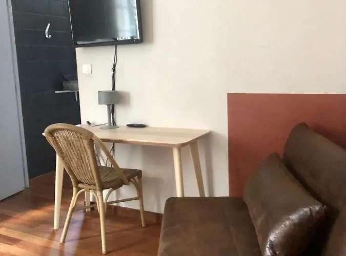 Maison D'hoursentut 2* サント・マリー・ド・カンパン