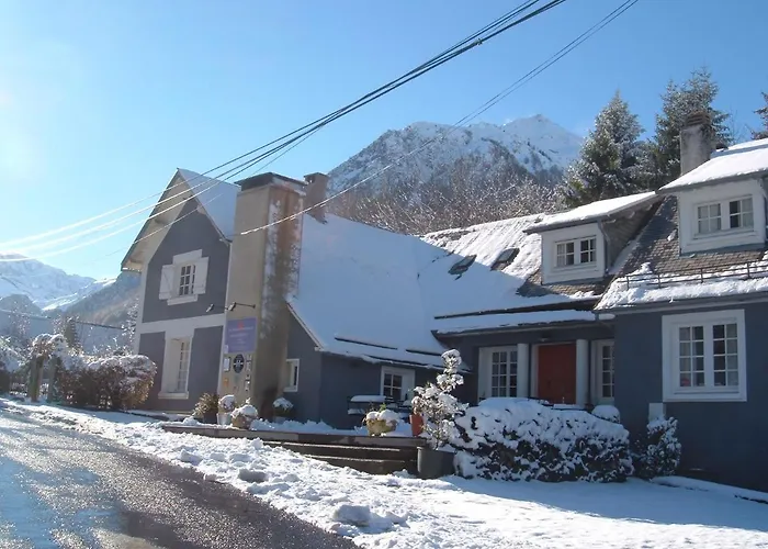 Maison D'hoursentut 2*