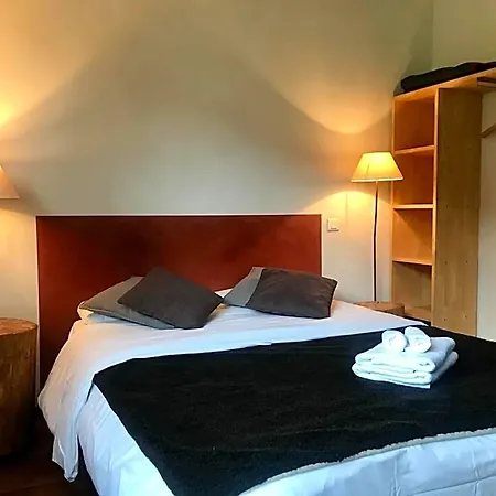 Maison D'hoursentut 2*