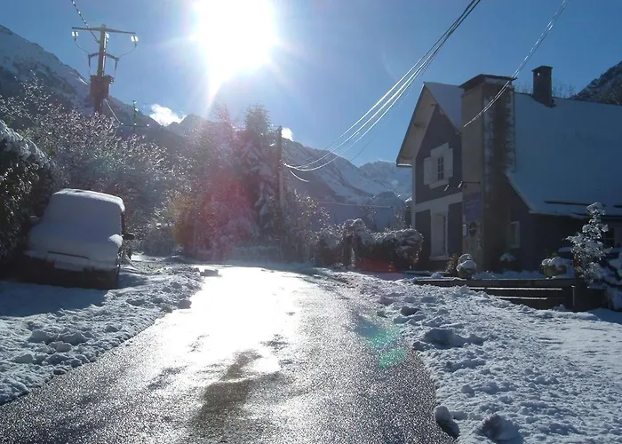 Maison D'hoursentut Hotell